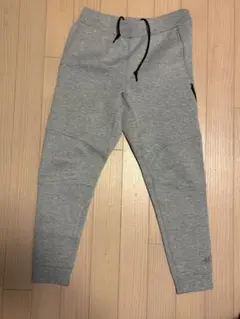 TIGORA テックスウェットジョガーパンツ　グレー