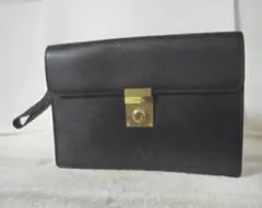 極美品　ロエベ　レザー　本革　ブラック　黒　アナグラムロゴ　クラッチバッグ