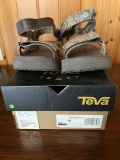 美品［Teva］サンダル/23.0/グレー系