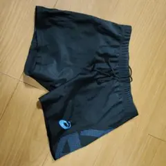 asics Mサイズ 黒 ショートパンツ