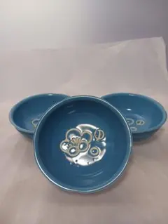 青い花模様のボウル3個セット