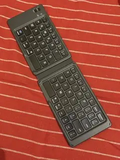 新品に近い 折りたたみ式Bluetoothキーボード 日本語配列