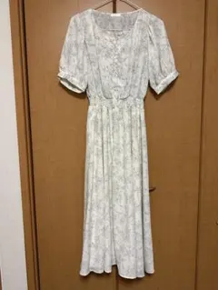 ハニーズ C.O.L.Z.A 花柄 半袖 ロングワンピース オフホワイト