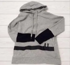 Armani Exchange アルマーニエクスチェンジ　パーカー ストリートのサムネイル