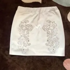 105 jouetie ミニスカート ホワイト スタッズ ウエストゴム