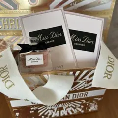 新品未使用！ミスディオールエッセンス　香水　ミニチュア　サンプル　ディオール