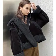 EMODA ショートフェイクムートンブルゾン ブラック