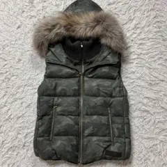 美品✨タトラス ダウンベスト リバーシブル カモフラ柄 ブラック M 軽量 タトラスダウンベストリバーシブルブラックカモフラ