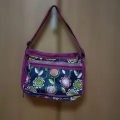 Item thumbnail for item 3bbc2e84-9689-4847-9bc2-8e62f040412e