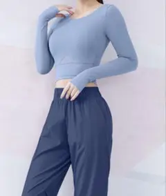 長袖クロップド丈ヨガウェアトップス+ジョガーパンツ 上下2点セットアップ