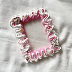 ホイップデコ　硬質カードケースB8 白ピンク　トレカ