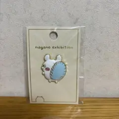 ちいかわ　モモンガ　メタルブローチ　ナガノキャラクターズ