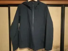 UNIQLO ブロックテックパーカーネイビー Lサイズ