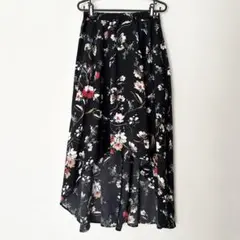【美品】フレアスカート アシンメトリー M 黒 花柄