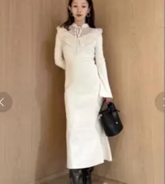 SNIDEL エンブロイダリーレース ワンピース アイボリー