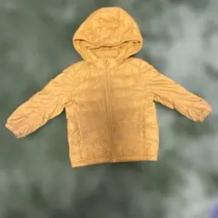 今週限定価格　ユニクロ　イエローフード付き中綿コート100cm