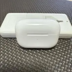 AirPods本体 充電ケース付き ホワイト