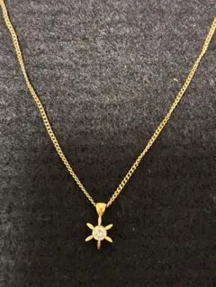 【18K×0.1カラットダイヤモンド】　ネックレス