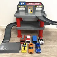 トミカ はじめてトミカ ちゅうしゃじょうセット 車7台 箱付き - メルカリ