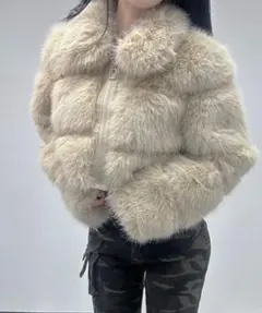 FOLLOWIN フェイクファーボリュームショートジャケット ベージュ