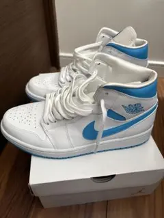 Nike Women's Air Jordan 1 Mid 