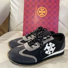 新品　箱付きTORY BURCH トリーバーチ　スニーカー 7.5Mのサムネイル