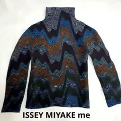 ISSEY MIYAKE プリーツ ハイネック 長袖カットソー レッド - メルカリ