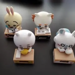 ちいかわ　いっしょにがんばろ！ダンボールウォッチ2　４種