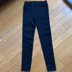 新品未使用 レギンスパンツ 黒