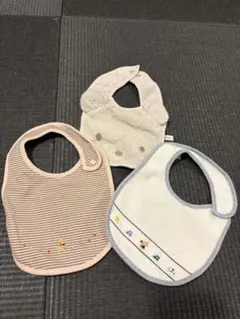 familiar スタイ・よだれかけ 3枚セット