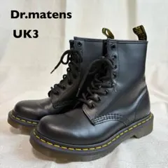 ドクターマーチン　11821 8ホールブーツ　UK3