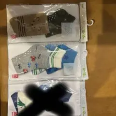 くま様専用ユニクロ　ベビー靴下　12-15センチ