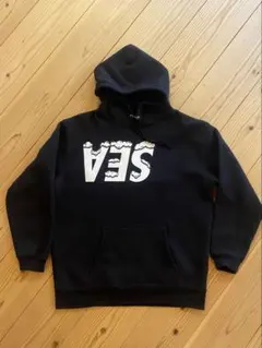 GOD SELECTION XXX WIND AND SEAプルオーバーパーカー