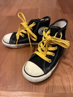 スニーカー　17cm