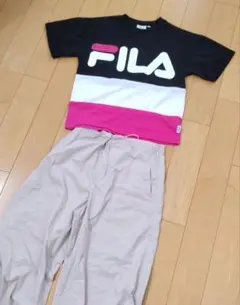 FILA 半袖Tシャツ 150サイズ　M　 黒/白/ピンク