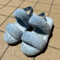 UGG ポア サンダル ライトブルー 25cmのサムネイル
