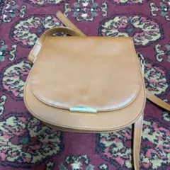 ブラウンレザー フラップショルダーバッグ