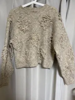 LOWRYS FARM ベージュ ニットセーター