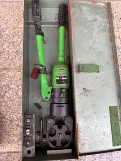 Item thumbnail for item 30ca8824-603c-4b9c-a48d-482d80d4e4ae