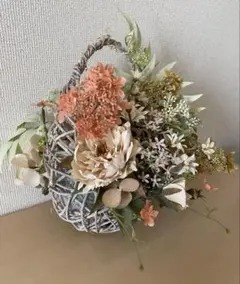 ラベンダー色のお花が溢れるフラワーバスケット..＊°..お花の贈り物