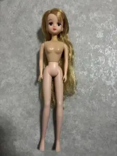 タカラ ジェニーフレンド ジュリアナ 日焼け肌 22cm リカちゃん