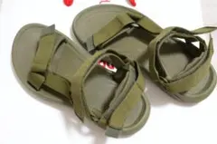 Teva スポーツサンダル オリーブ メンズのサムネイル