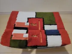 ロベルタディカメリーノ☆Roberta Camerino（バスマット）のフリマアイテム一覧 di Roberta Camerino☆バスマット　赤 di バス・洗面所用品