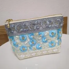 インド刺繍リボン　マチ付きポーチ