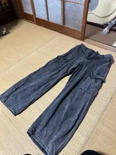 GU バレルレッグカーゴパンツ ブラック Mサイズのサムネイル
