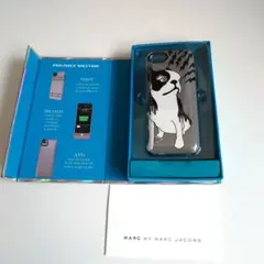 ✨MARK BY MARK JACOBS✨ （機種不明)BOOSTCASEのサムネイル