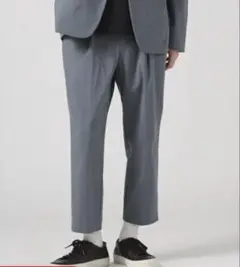 met24 ニューバランス　ワイドテーパード　グレー