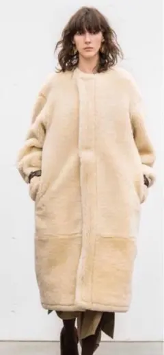 2026年最新】hyke ボア ベージュの人気アイテム - メルカリ