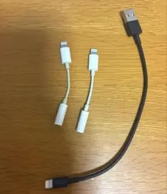 Apple 純正lightning イヤホンジャック、beatsケーブル
