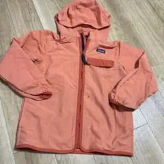 Patagonia フード付きジャケット コーラルピンク　130のサムネイル